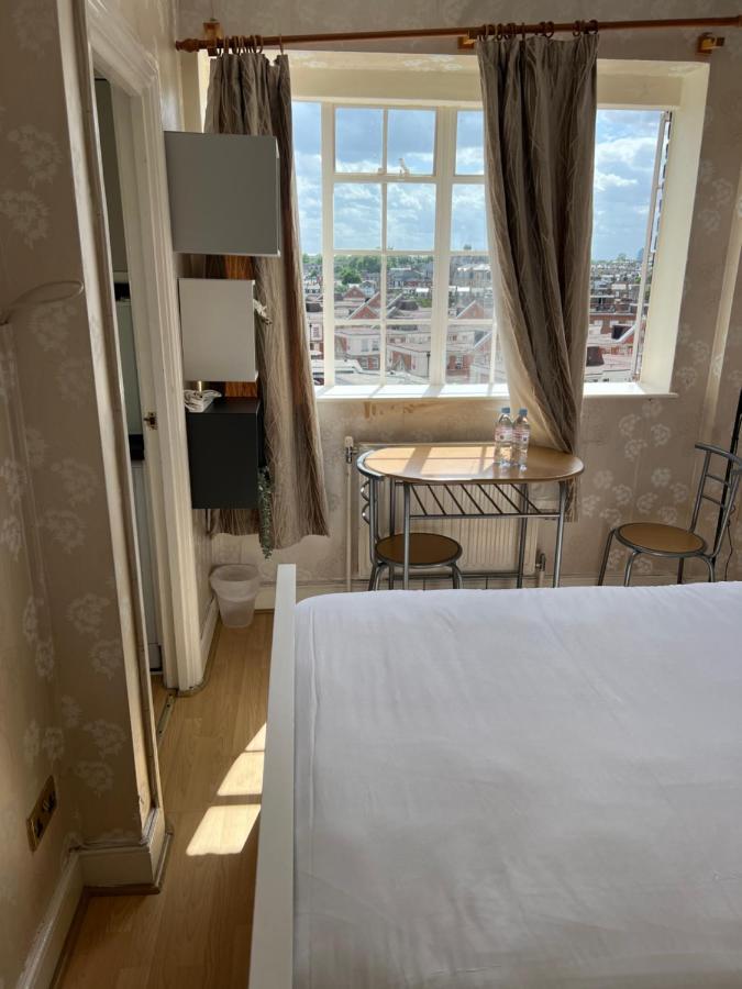 Super Located Studio In South Ken At Chelsea Cloister London Exteriör bild